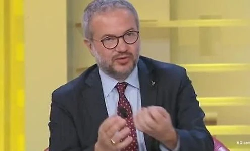 Claudio Borghi contro Luigi Di Maio e compagni: "Avevamo un'occasione d'ora, ma l'abbiamo persa"
