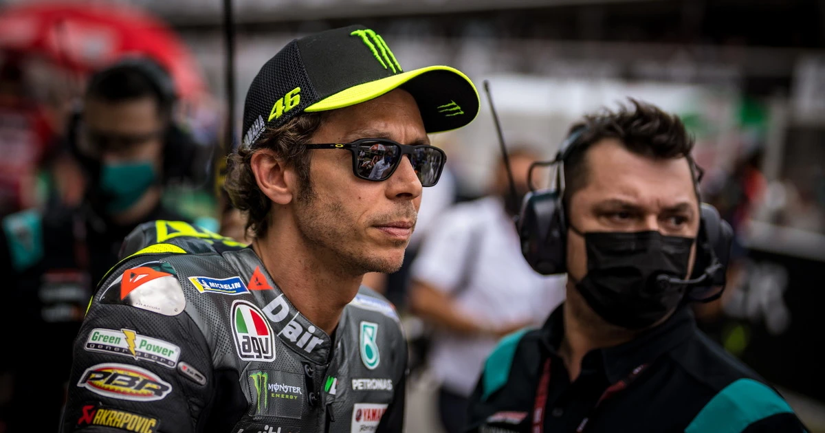 Valentino Rossi, dalla Spagna una voce clamorosa: il Dottore si ritira dalla MotoGp prima dell'estate