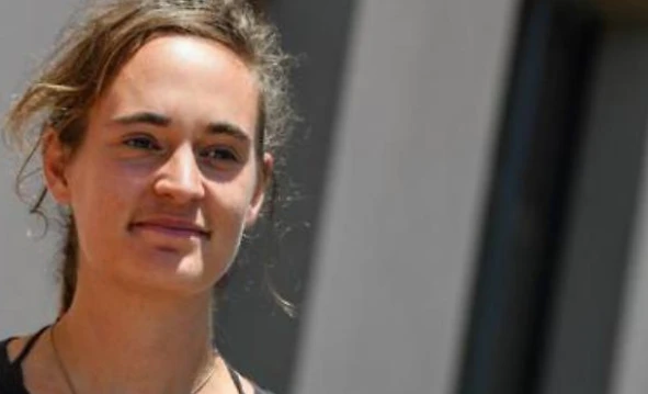 Sea Watch, la nave di Carola Rackete torna in mare: altro affronto a Salvini