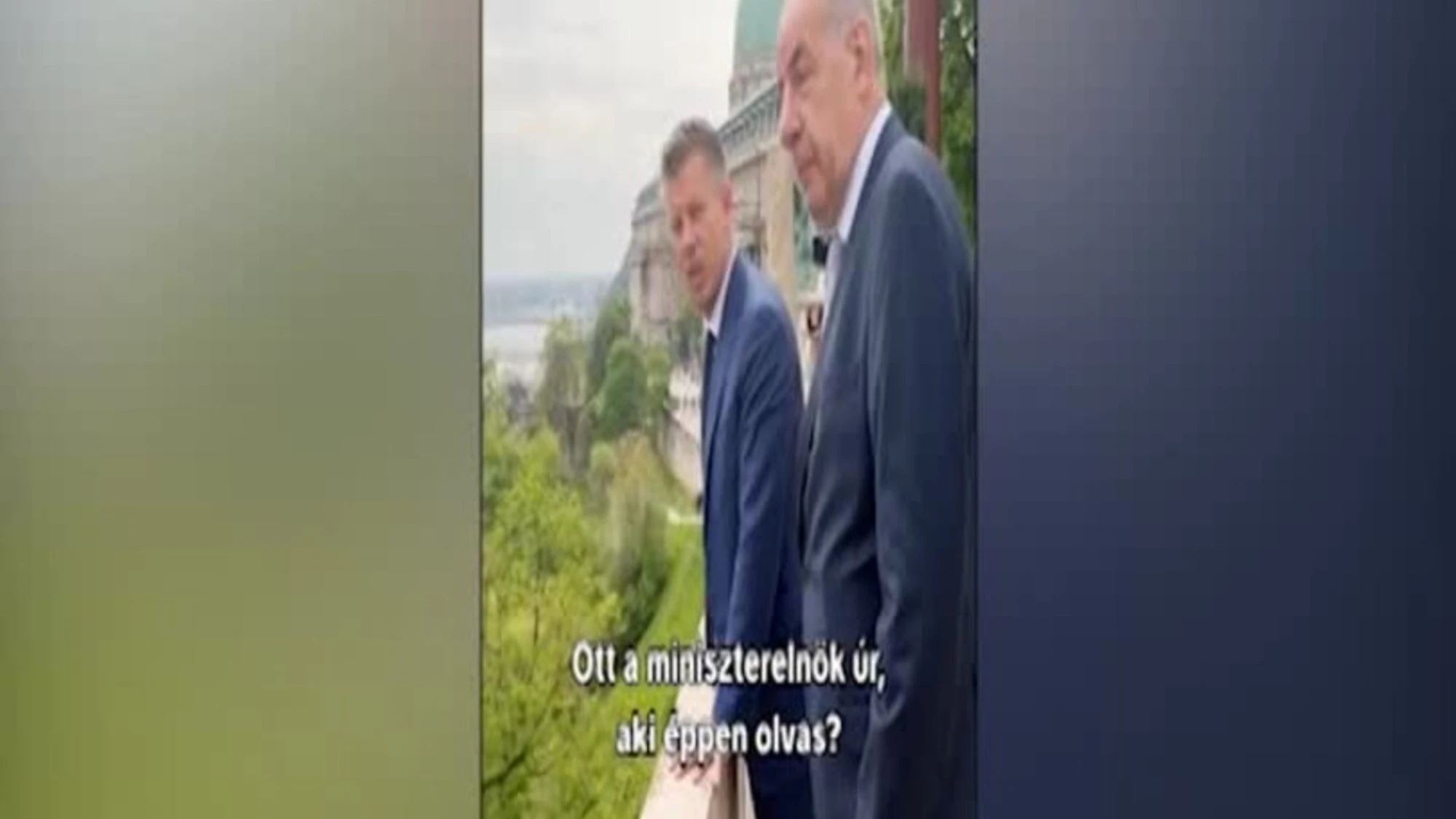 Magyar scorge Orbán sul balcone: "È una scena da film"