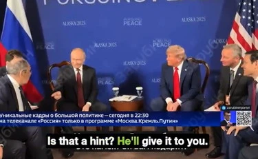 Na srečanju na Aljaski Rubio pohvalil Lavrovljevo majico, Putin ponudil, da mu jo podari