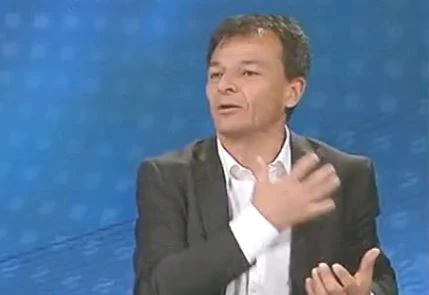 Liberi e uguali, Stefano Fessina si deride da solo: "Siamo morti e siamo anche gli utili idioti"
