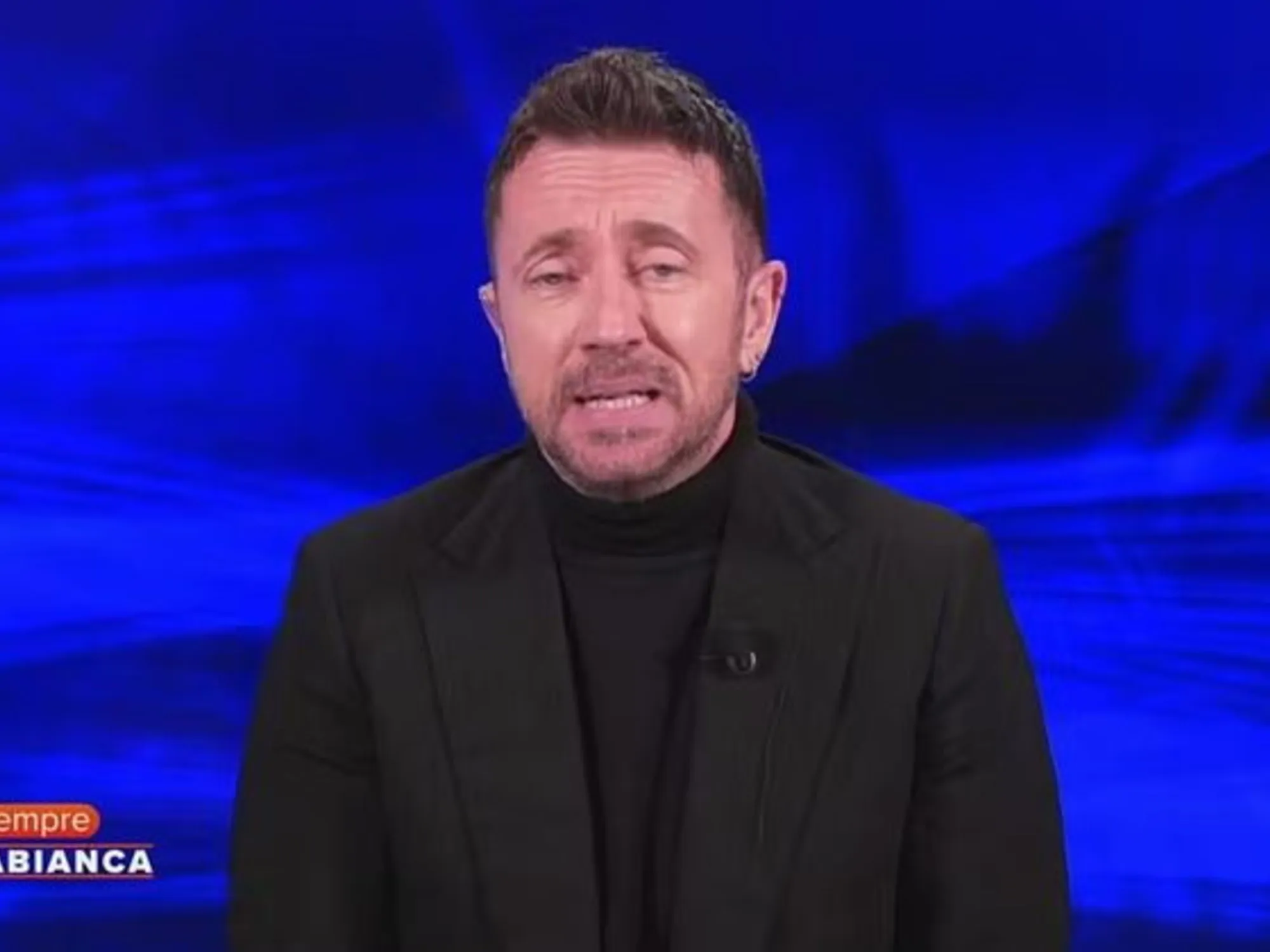 Leggi l'articolo: &quot;Brrrrrrr, mentecatti&quot;: Gratteri, Scanzi fuori controllo