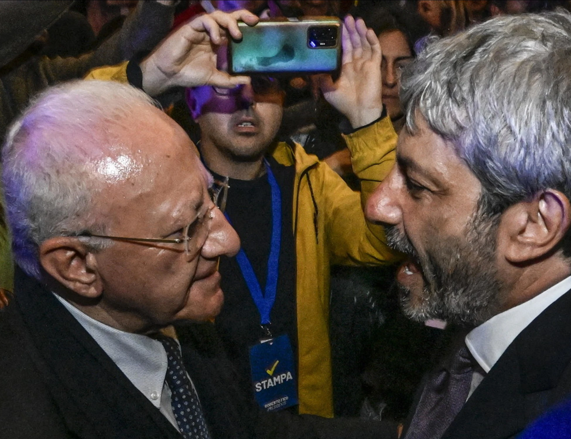 Vincenzo De Luca denuncia Fico e Pd: "Trasparenza e legalità sono un caso"