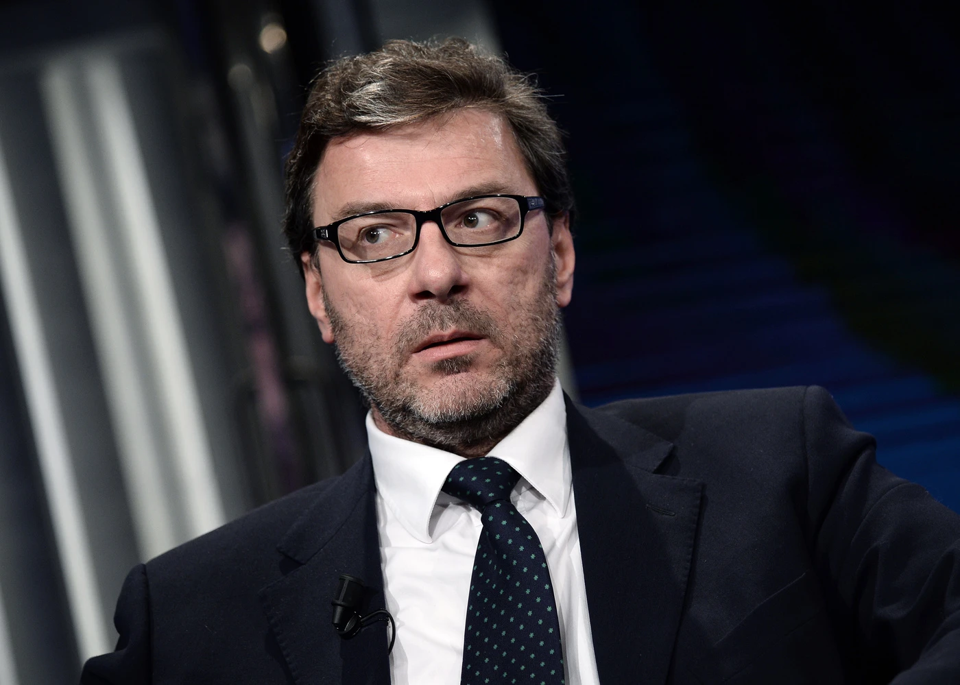 Giancarlo Giorgetti e la manina che vuole affossare la Lega: "Accadono cose strane"