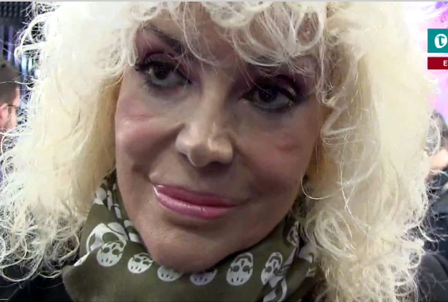 Asia Argento disintegrata da Donatella Rettore: "Una vera cag***, che porcata"