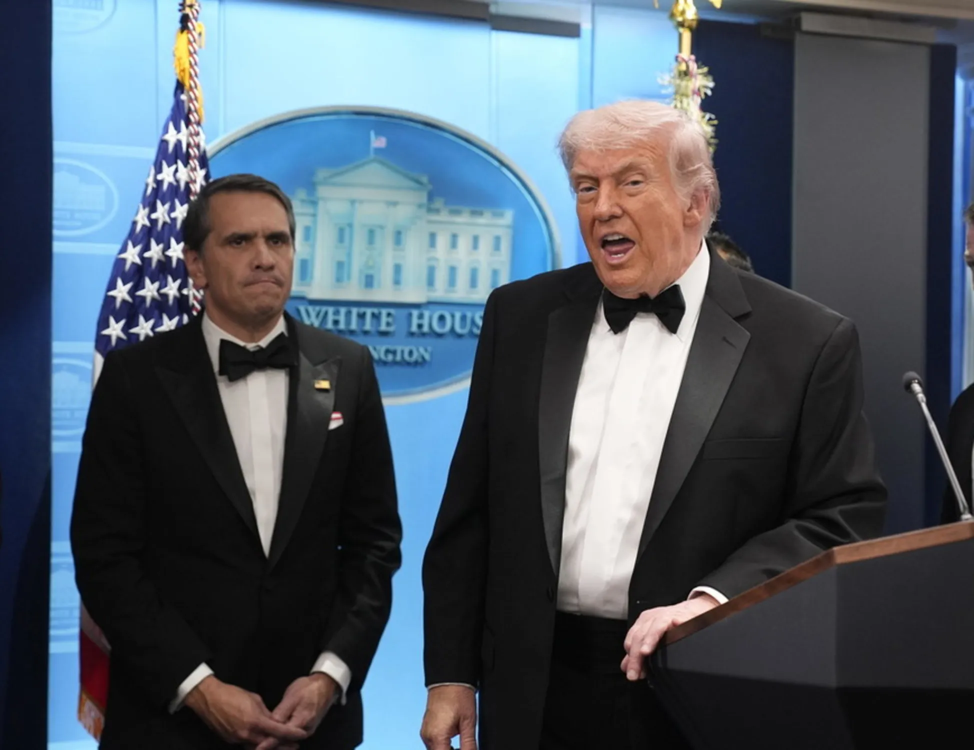 Leggi l'articolo: Trump sfida chi lo vuole morto: "Lo rifacciamo entro 30 giorni"