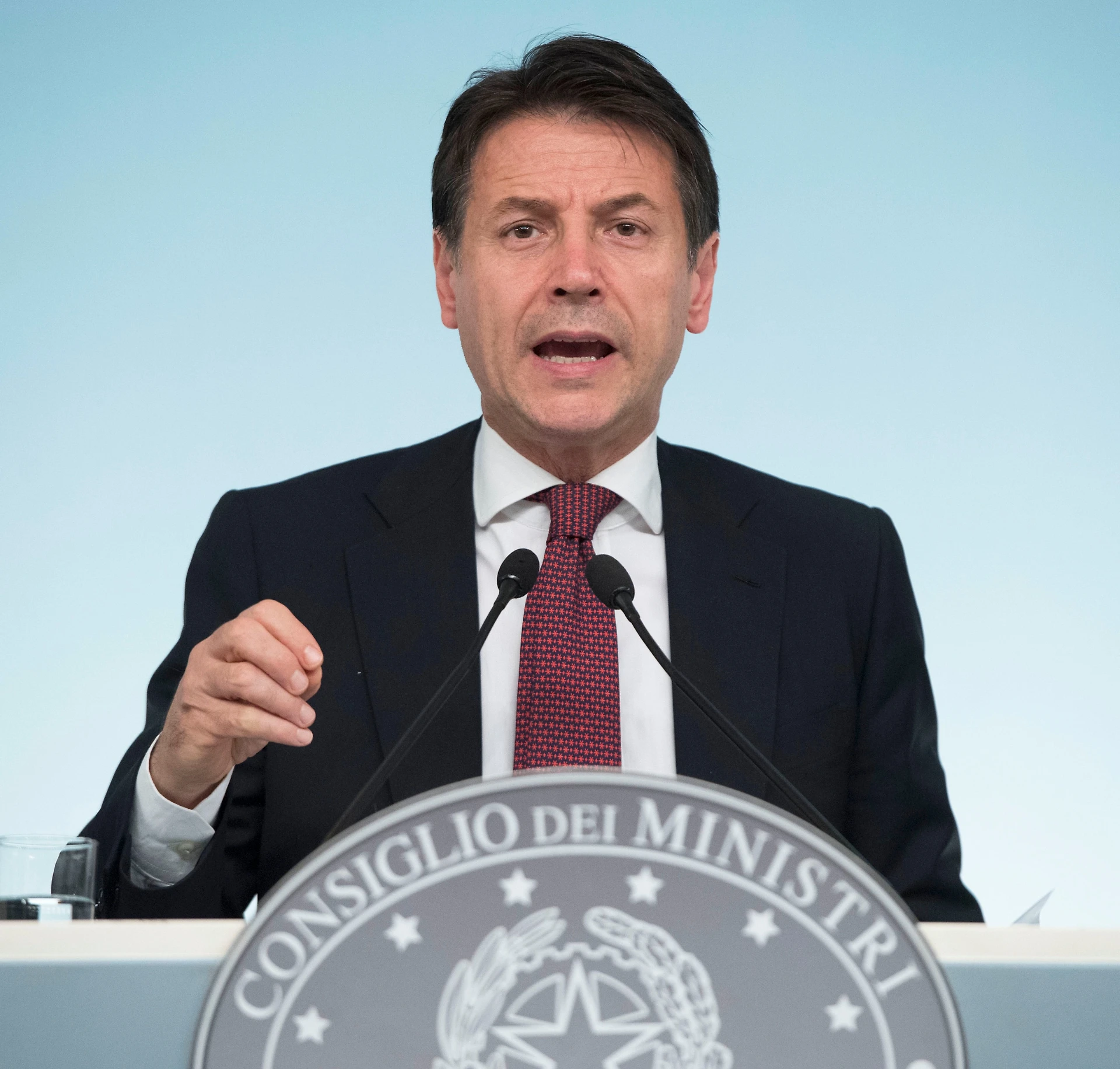 Manovra, Matteo Salvini: "Non si torna indietro, sarà Giuseppe Conte a decidere i tempi di risposta all'Ue"