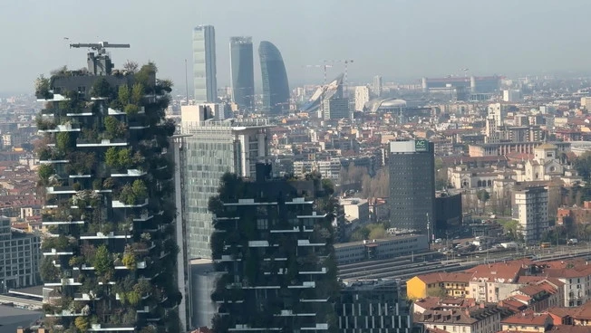 Cresce il fotovoltaico nelle città
