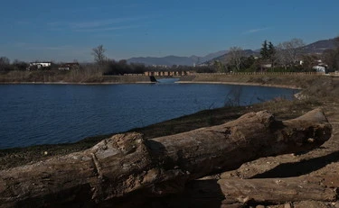 Lago Gerolotto, si tuffa e non riemerge: la tragica morte di un 15enne