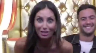 Grande Fratello Vip, Elisabetta Gregoraci infuriata con Signorini per questo video con Pretelli