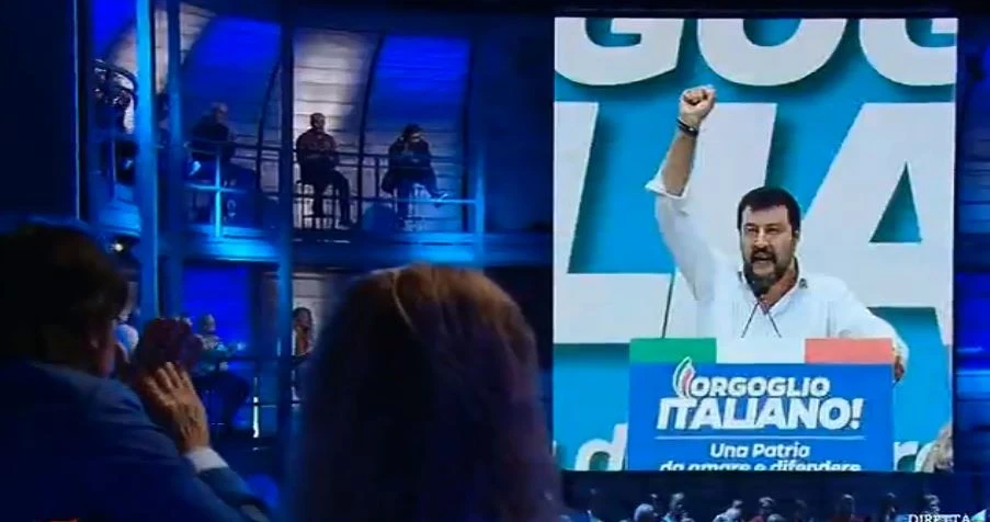 Silvio Berlusconi, Marco Damilano lo umilia in diretta a DiMartedì: "Cos'ha portato in piazza con Salvini"