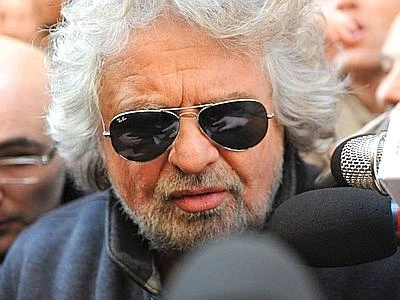 Grillo a Colle: "Noi fanatici? No, moralizzatori senza compromessi"
