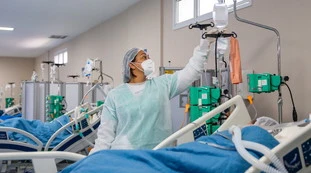 Bollettino del 15 settembre: 4.830 nuovi casi e 73 morti. In calo le terapie intensive