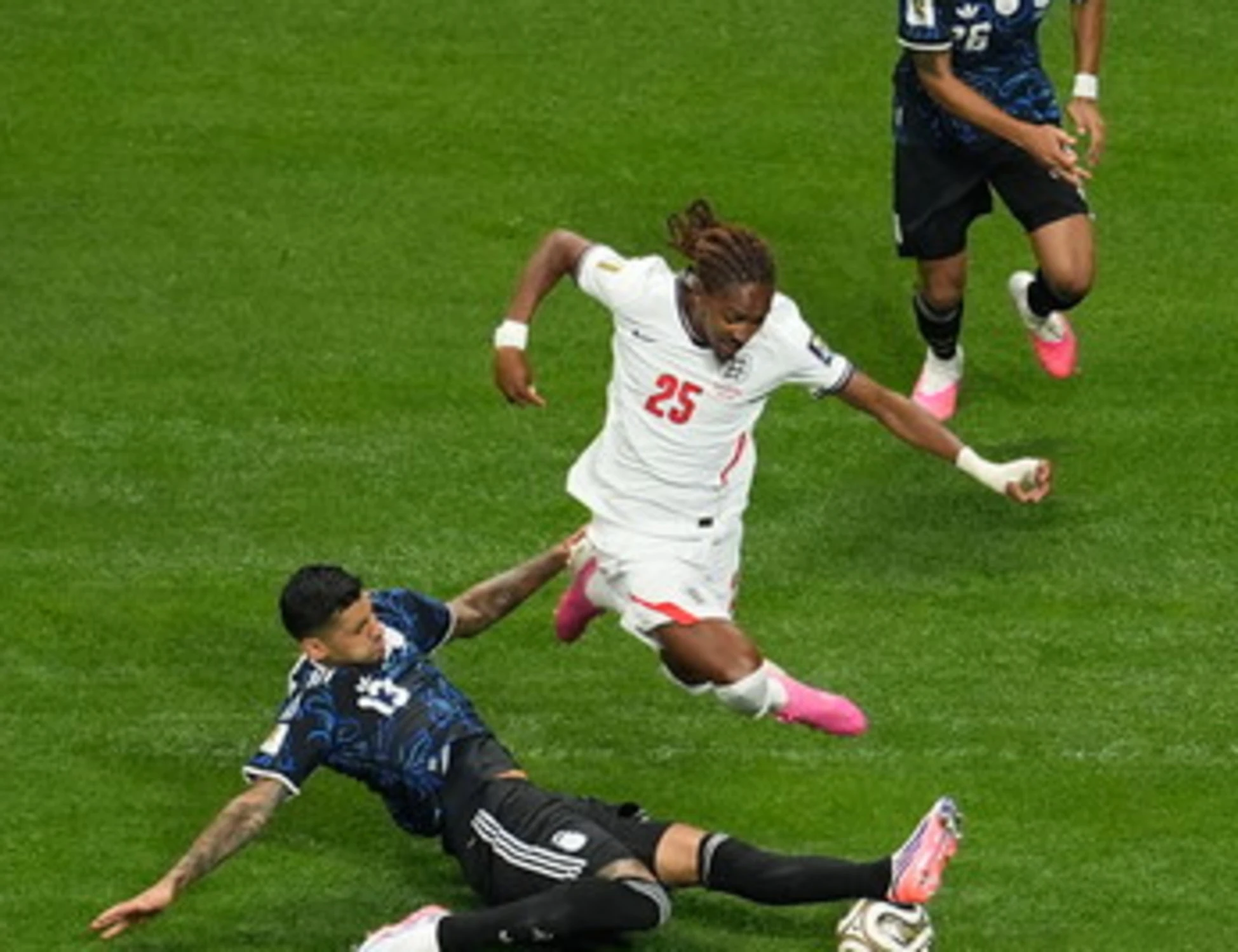 Inter, ecco chi è il nuovo prescelto a destra: un nome "Mondiale"