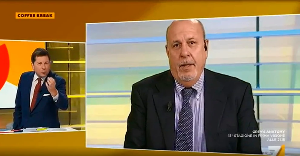 Alan Friedman spara ancora su Matteo Salvini: "Le tasse in manovra? Colpa sua. Il leghista? Un dramma"