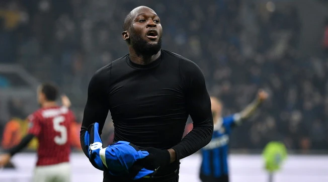 Coronavirus già a fine 2019, il racconto di Romelu Lukaku: "A dicembre 23 giocatori su 25 con febbre e tosse, test mai fatti"