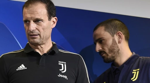 Bonucci, la foto che fa esplodere il caso alla Juve: sfregio ad Allegri