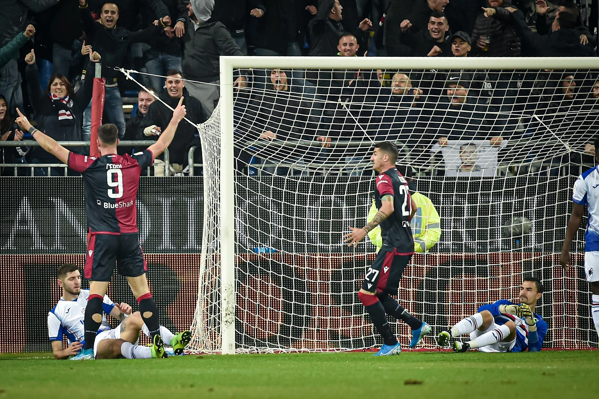 Calcio Coppa Italia, il Cagliari supera la Sampdoria 2-1 e vola agli ottavi