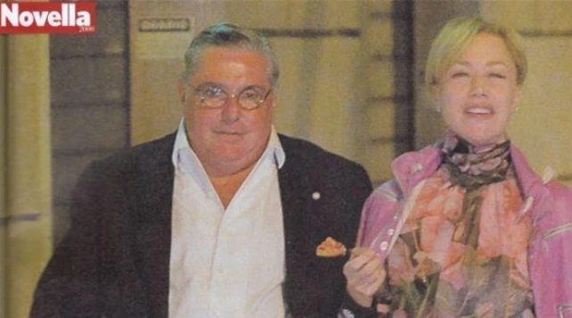 Nancy Brilli, il nuovo fidanzato è Pupi D'Angieri: ha 23 Rolls Royce e un maggiordomo che gli stira i giornali