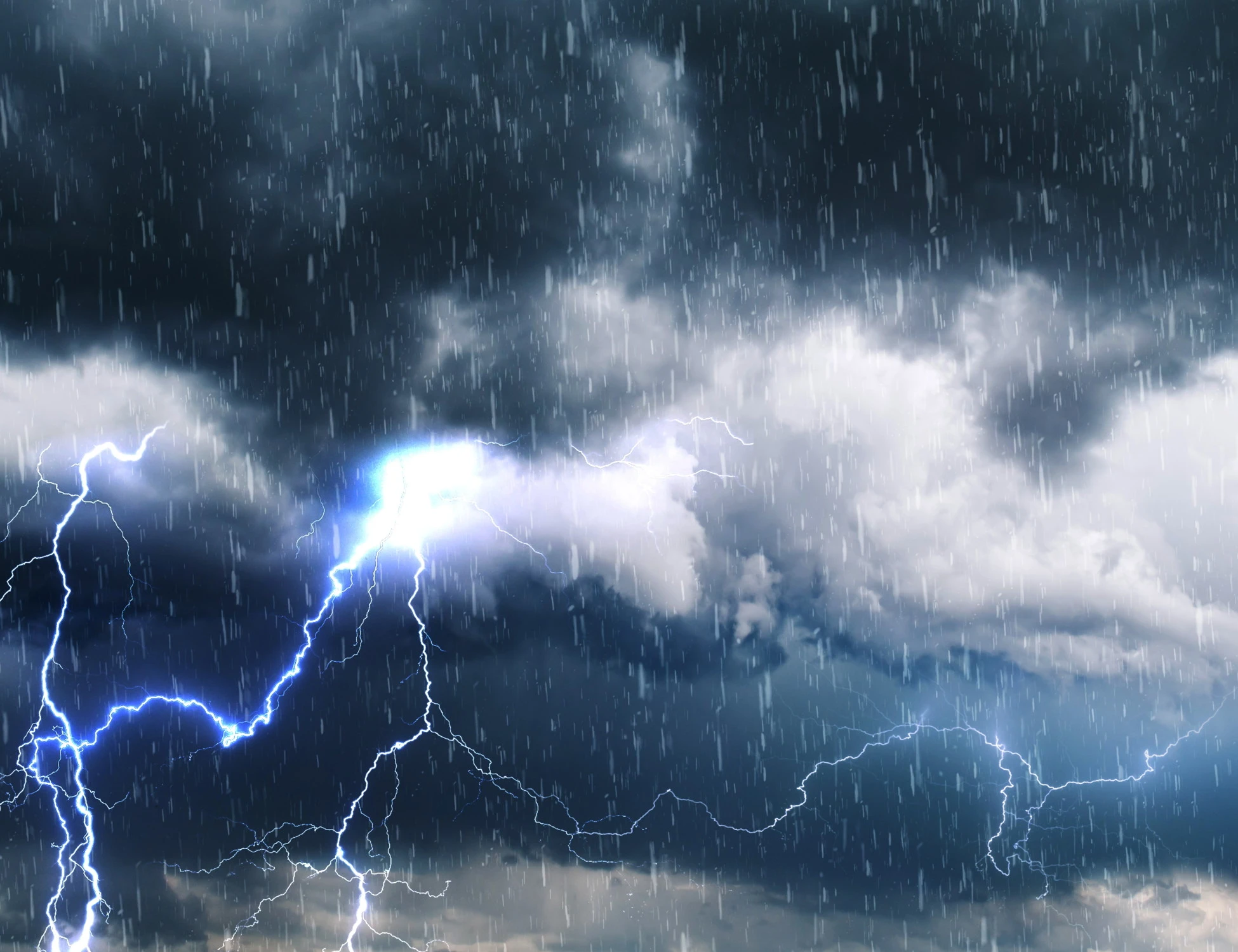 Meteo, Mario Giuliacci: "Tempesta equinoziale" e crollo termico, addio estate