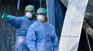 Coronavirus, il bollettino del 7 settembre: un terzo di tamponi in meno, calano positivi e ricoveri