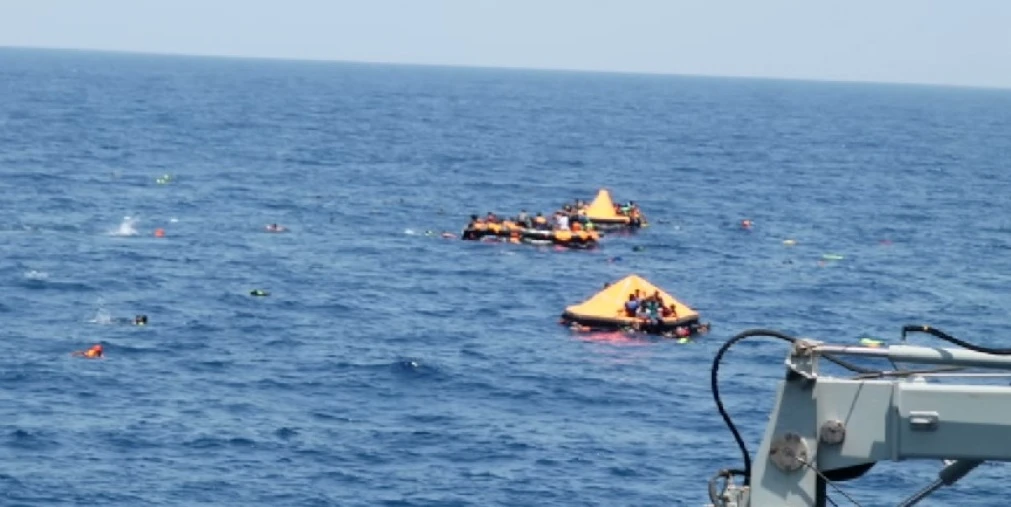 Marocco, la marina militare spara al barcone di immigrati: un morto, arrestato uno spagnolo