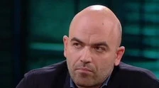 Roberto Saviano dà lezioni a Draghi e Salvini lo sistema senza citarlo: "Fa il buono poi prende migliaia di euro"