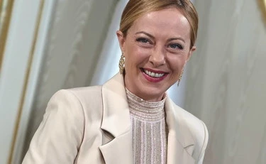 Meloni "davvero brava". Il cardinale Ruini asfalta la sinistra (e corregge La Stampa su Pier Silvio)