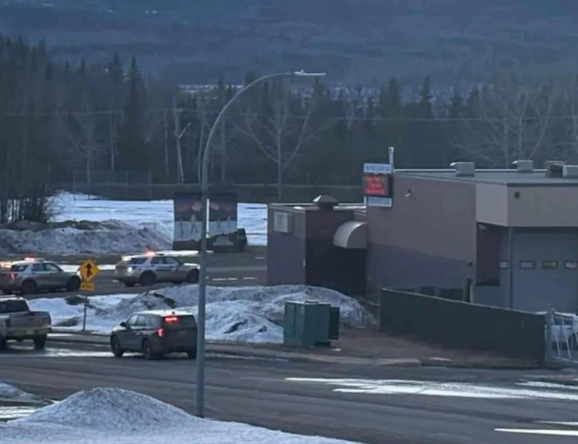 Canada, carneficina a scuola e in una casa: 10 morti, il killer si è suicidato