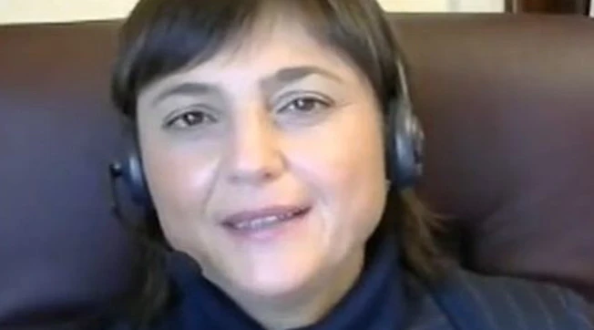 L'aria che tira, Debora Serracchiani: "Conte non può decidere tutto da solo, il Pd vuole il cambio di passo"