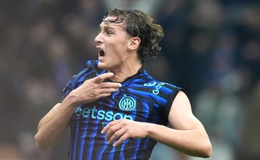 Inter, la Premier League piomba su Pio Esposito: ansia tra i tifosi
