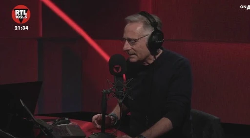 Paolo Bonolis a valanga su Inter-Milan: "Il gol annullato a Bennacer? Chi può dirlo..."