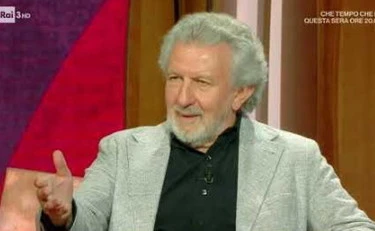 Conclave, lo sfregio di Odifreddi: "Come un reality, solo potere"
