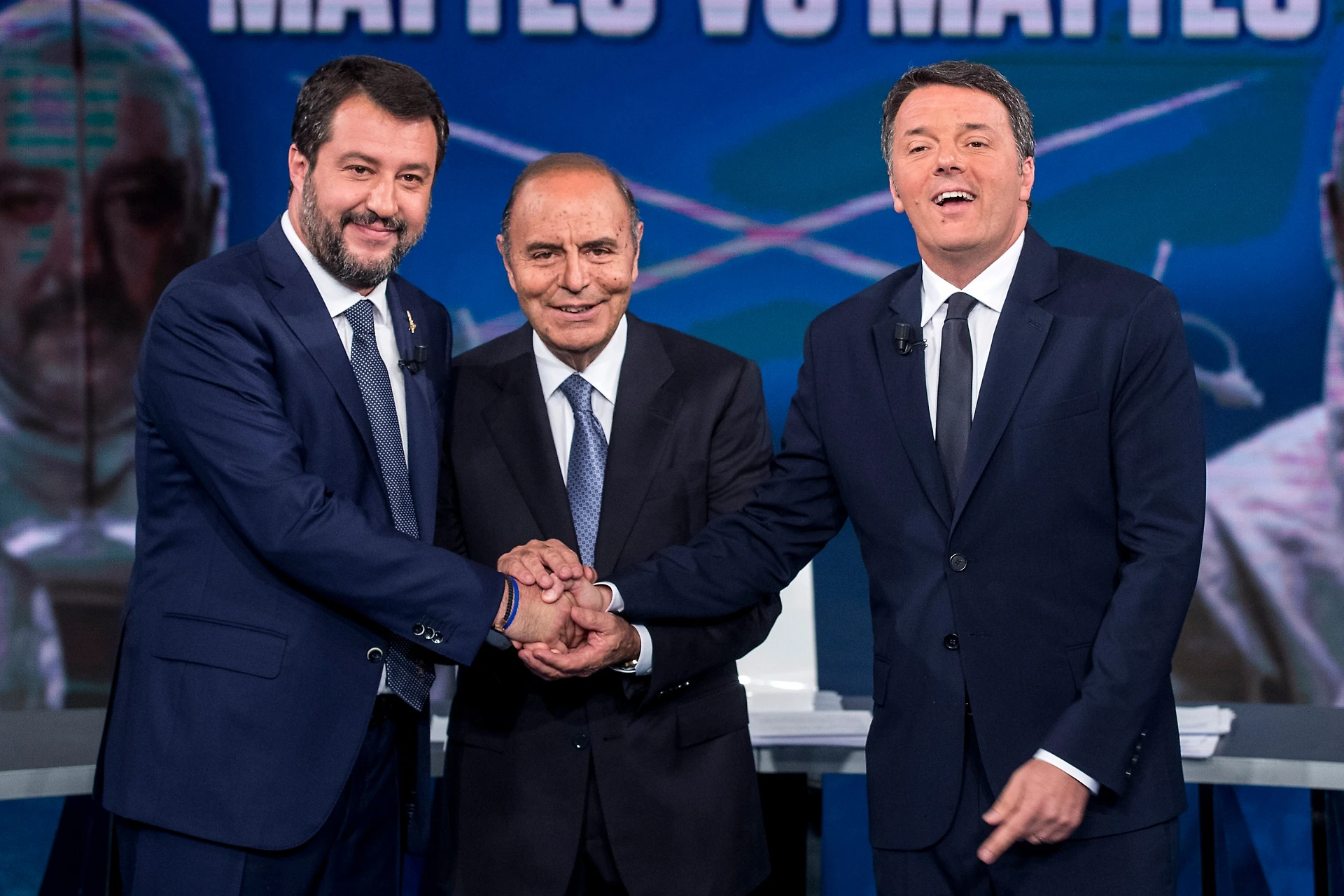 Bruno Vespa, Salvini e Renzi a Porta a porta. Come li saluta: "Perché vi ringrazio", incoronazione totale