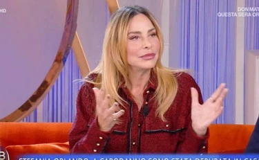 La Volta Buona, Stefania Orlando derubata a Capodanno: "Ho sentito un brivido"