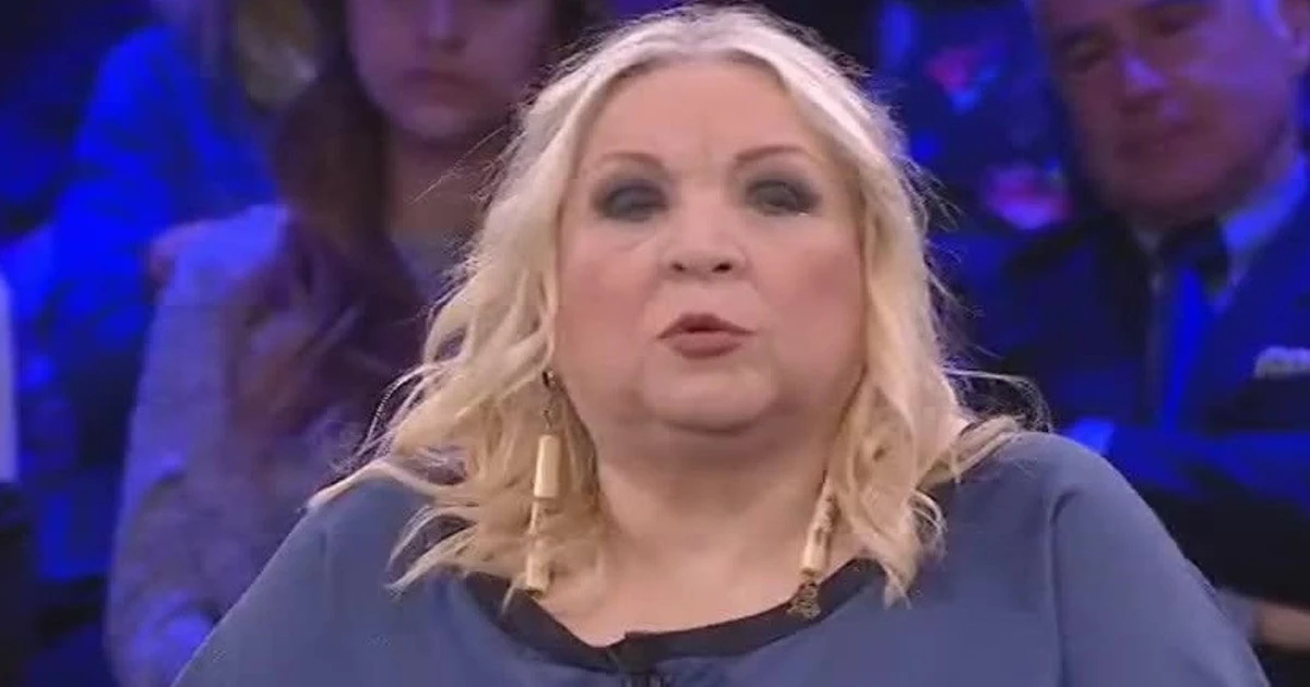Maria Giovanna Maglie a Quarta Repubblica: "Lockdown senza tracciamenti seri, un enorme disastro"