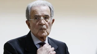 Romano Prodi, il plauso a Meloni: "Ha ragione sull'Egitto. Schlein? Deve lavorare"