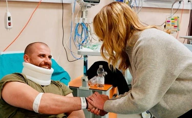 Giorgia Meloni visita gli agenti? Il post fa numeri senza precedenti