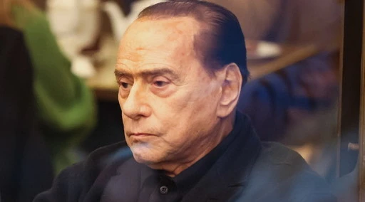 Silvio Berlusconi, la ricorrenza del 24 marzo: Milan, il video che commuove il Cavaliere