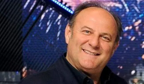 490x288