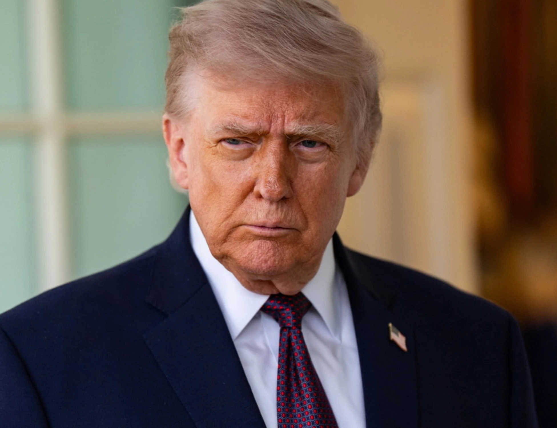 Iran, la Guerra nel Golfo in diretta. Trump convoca una riunione nella situation room: cosa sta succedendo