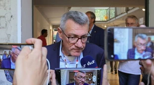 Maurizio Landini non può più guidare la Cgil: la carta che lo dimostra