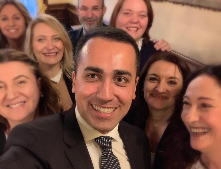 Armando Siri, dietro le accuse spunta lo zampino degli uomini di Luigi Di Maio. L'ira di Matteo Salvini