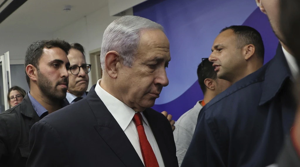 Netanyahu ricoverato d'urgenza in ospedale: "Malore in casa"