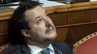 Matteo Salvini sul Consiglio europeo: "Approvato il Mes", il fallimento di Conte e la dipendenza da Berlino e Bruxelles