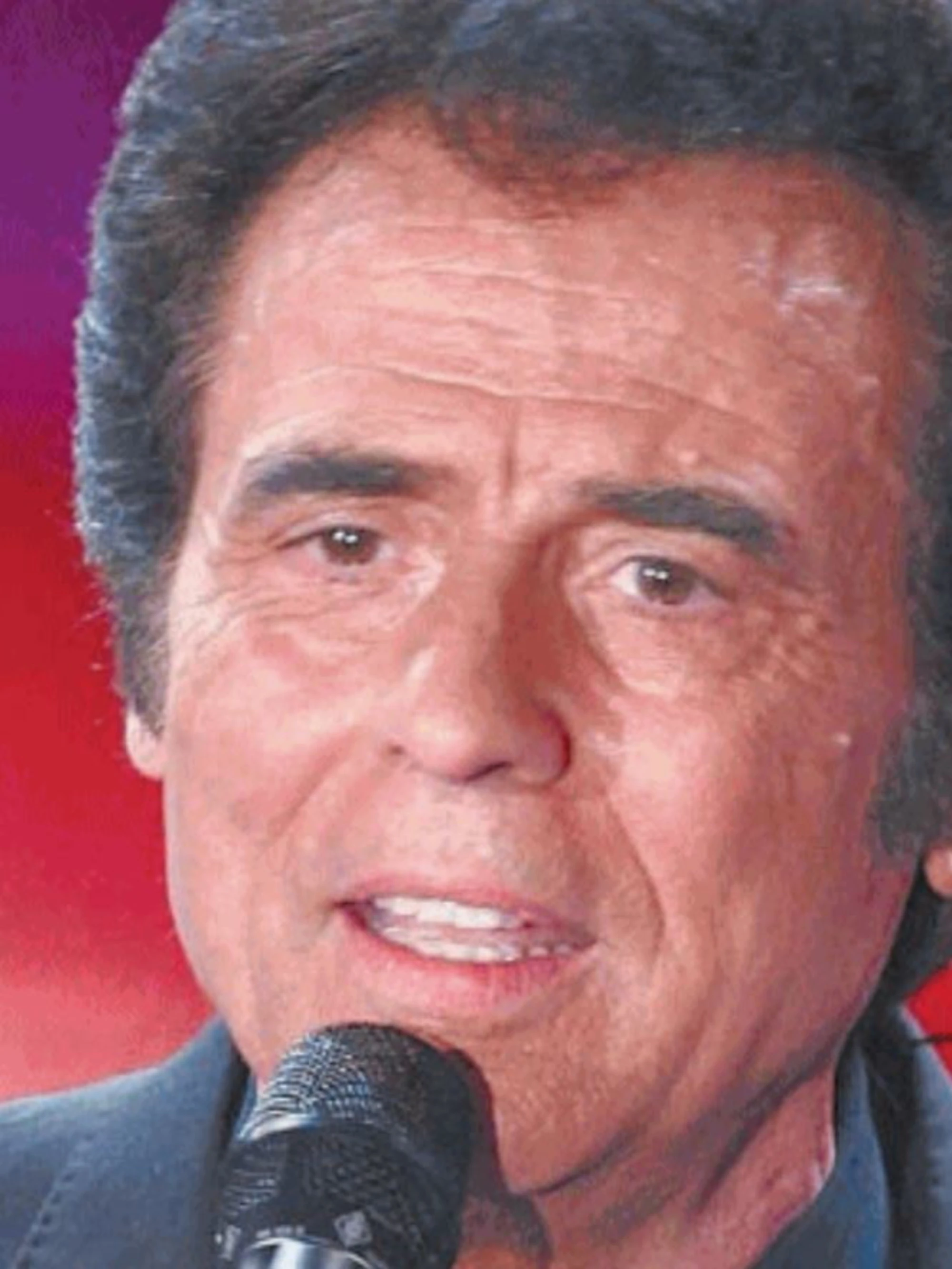 Little Tony come i Beatles: risorge con l'AI