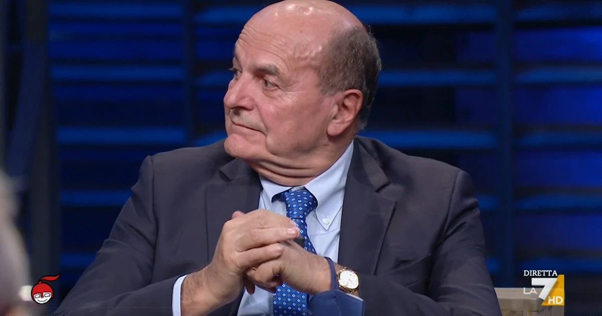 DiMartedì, Bersani: "Io veramente mi inc***", la sceneggiata in diretta tv