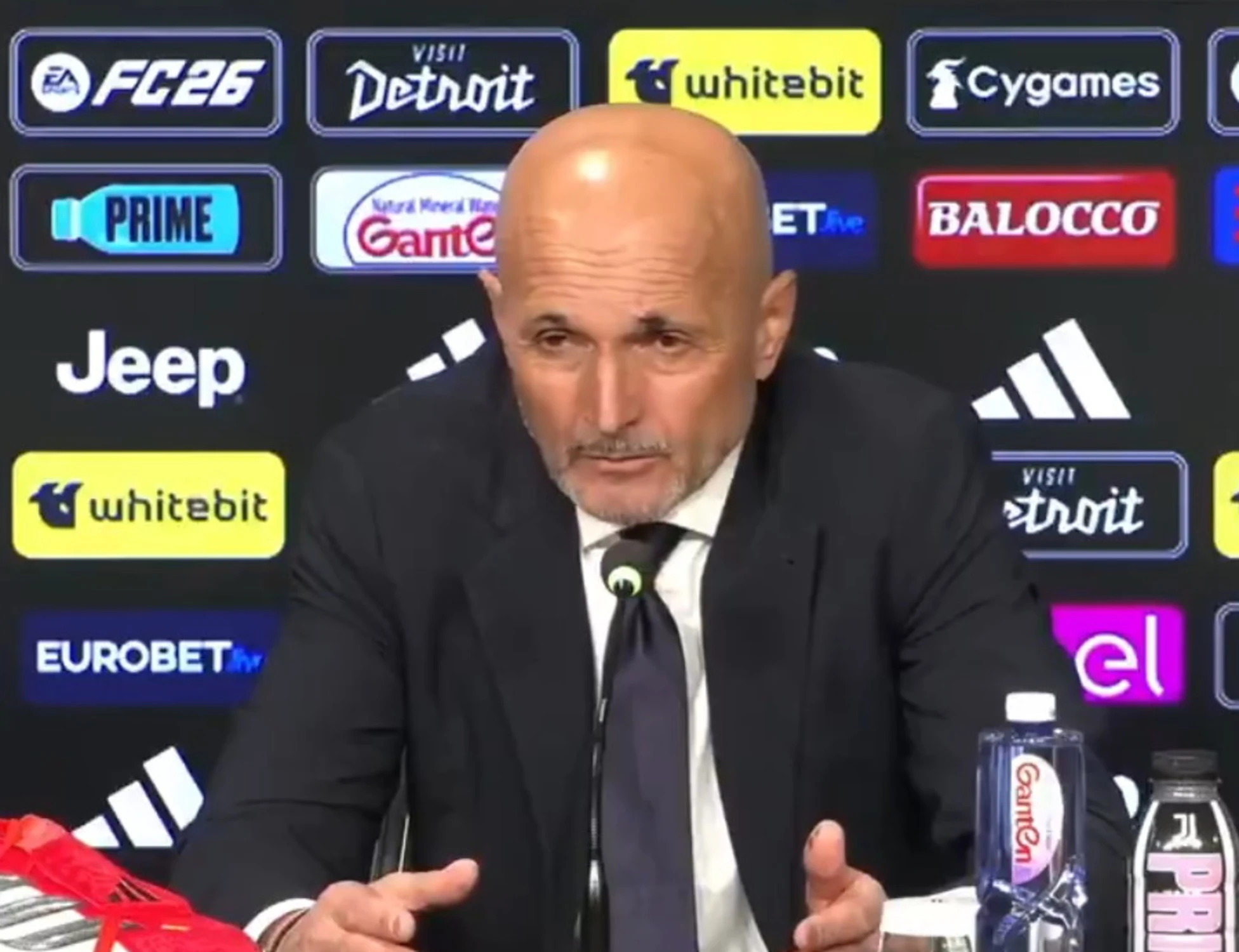 Juventus, Spalletti incenerisce il giornalista: "Lei ride, le farò vedere"