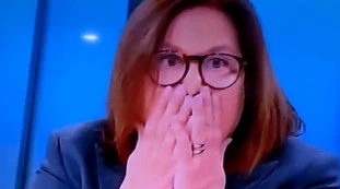 Mezz'ora in più, Lucia Annunziata sbrocca: "Fatele, ca**o"
